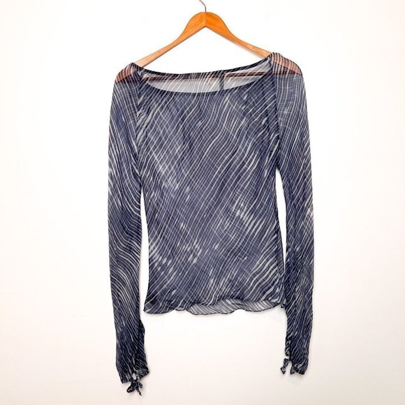 Tahari Sheer 100% Silk Y2K Long Sleeve Blue Blouse Top - Picture 8 of 8